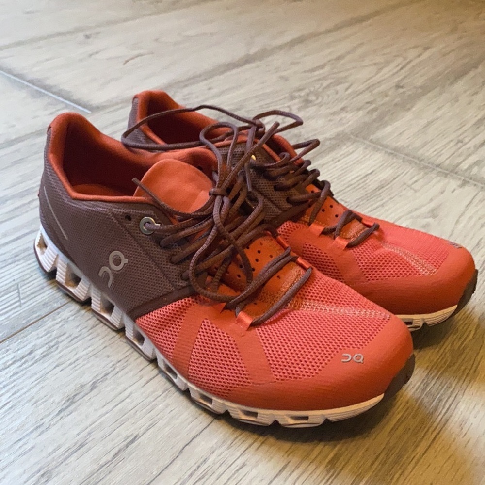 On Cloud Women’s Shoes